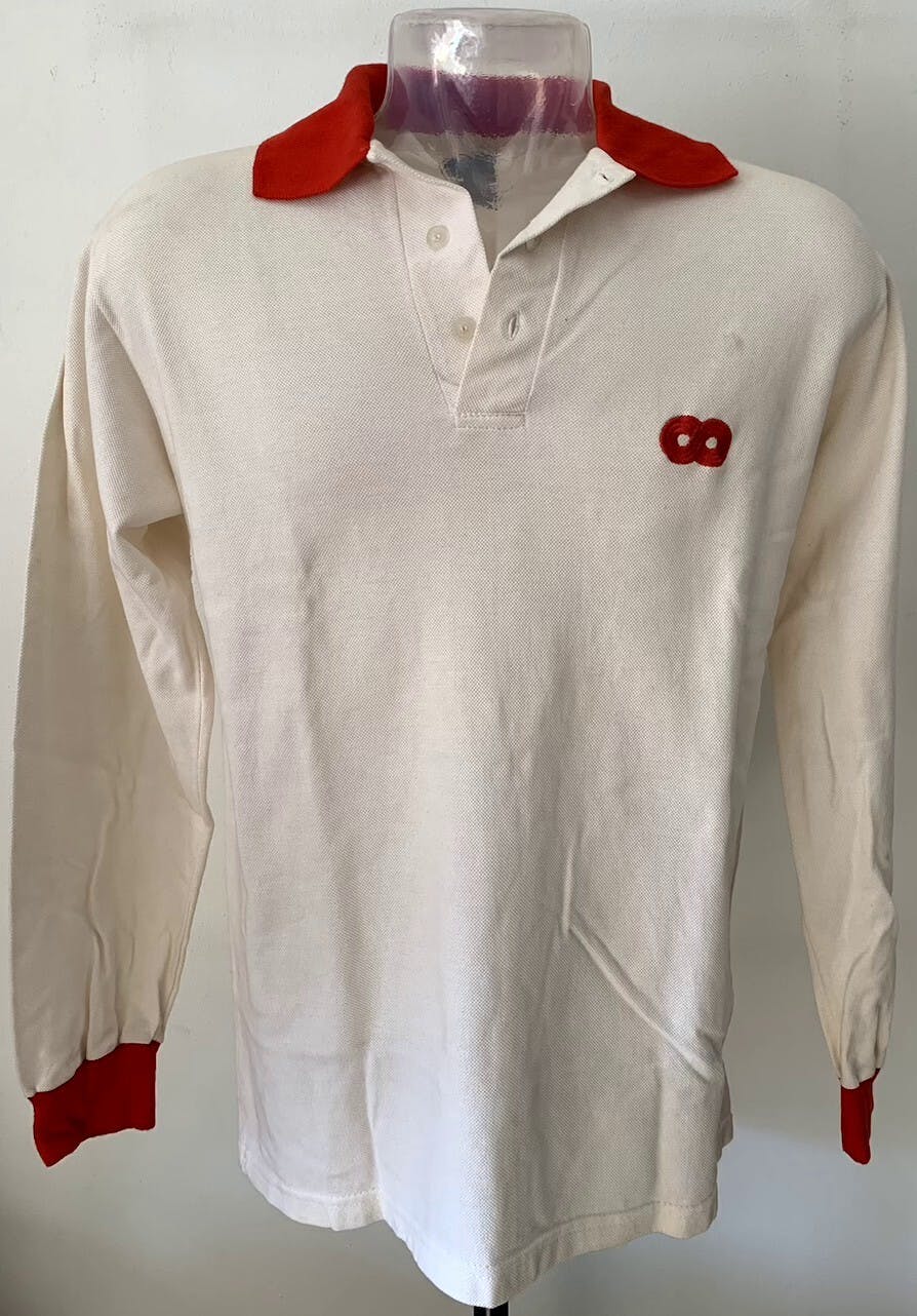 Argentinos Junior Jersey worn by Maradona, 1977-78, H. 72,5 x 46 cm