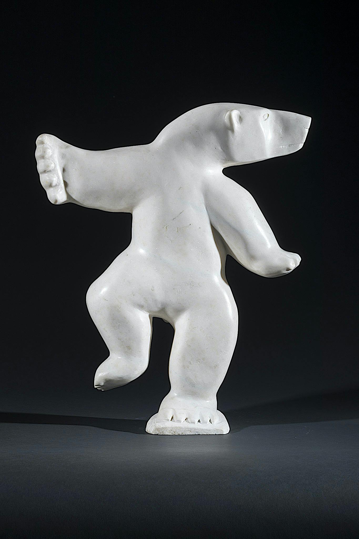 Tanzender Eisbär, 1995, Marmor, Axangayuk Shaa, Kinngait, Nunavut, Kanada