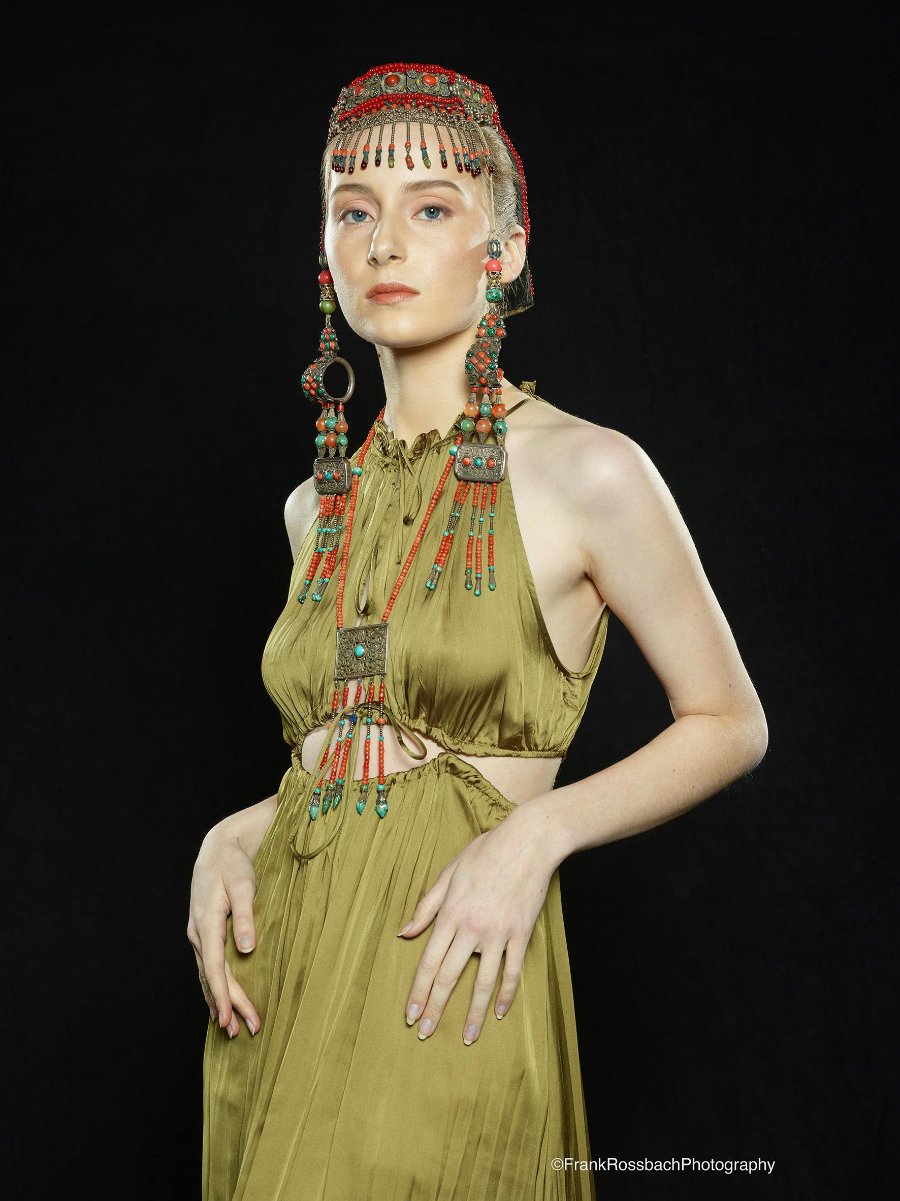 Kopf- und Schläfenschmuck für Verheiratete