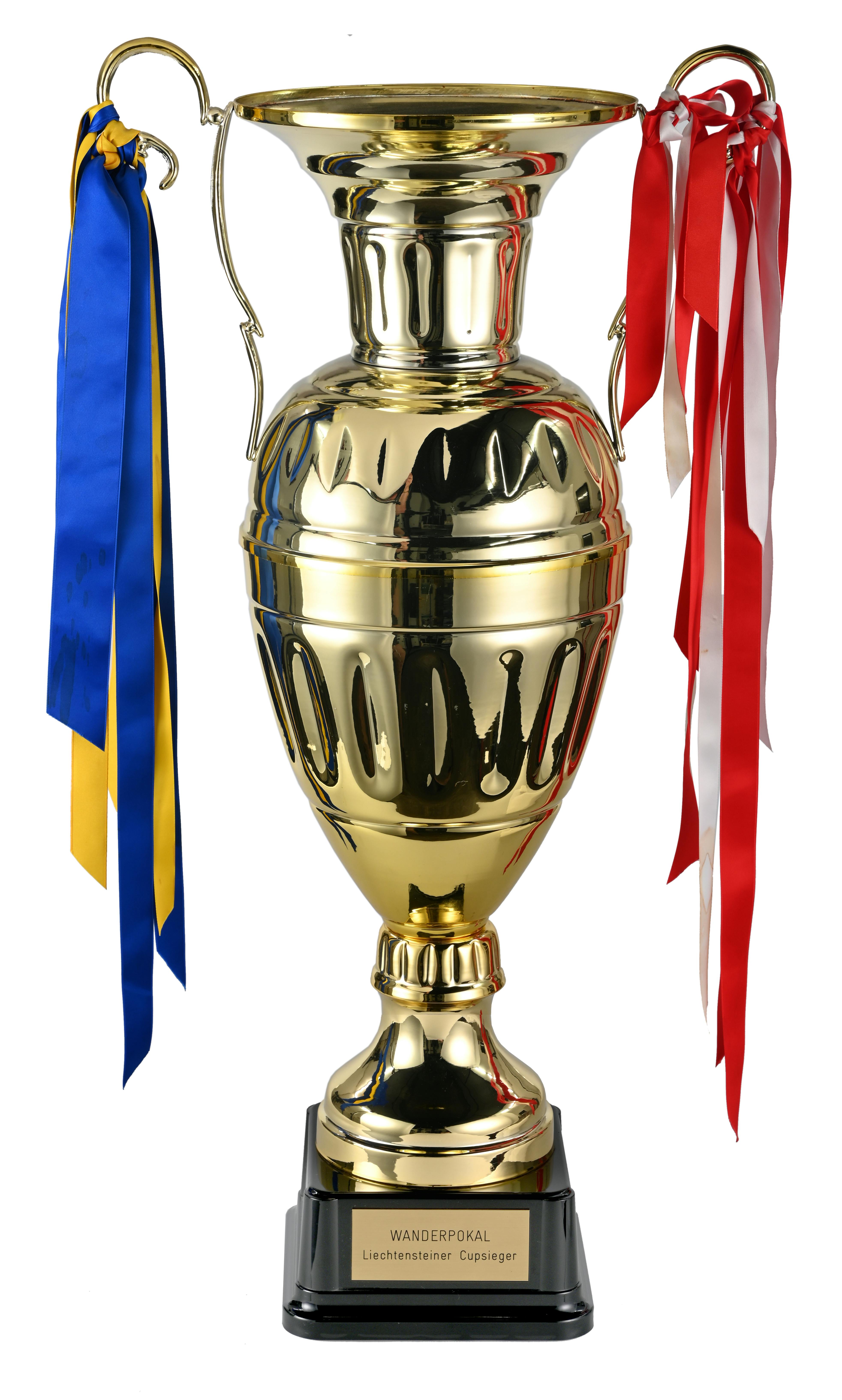 Wanderpokal, 21.5cm x 43cm x 83cm, © LFV, Foto Sven Beham