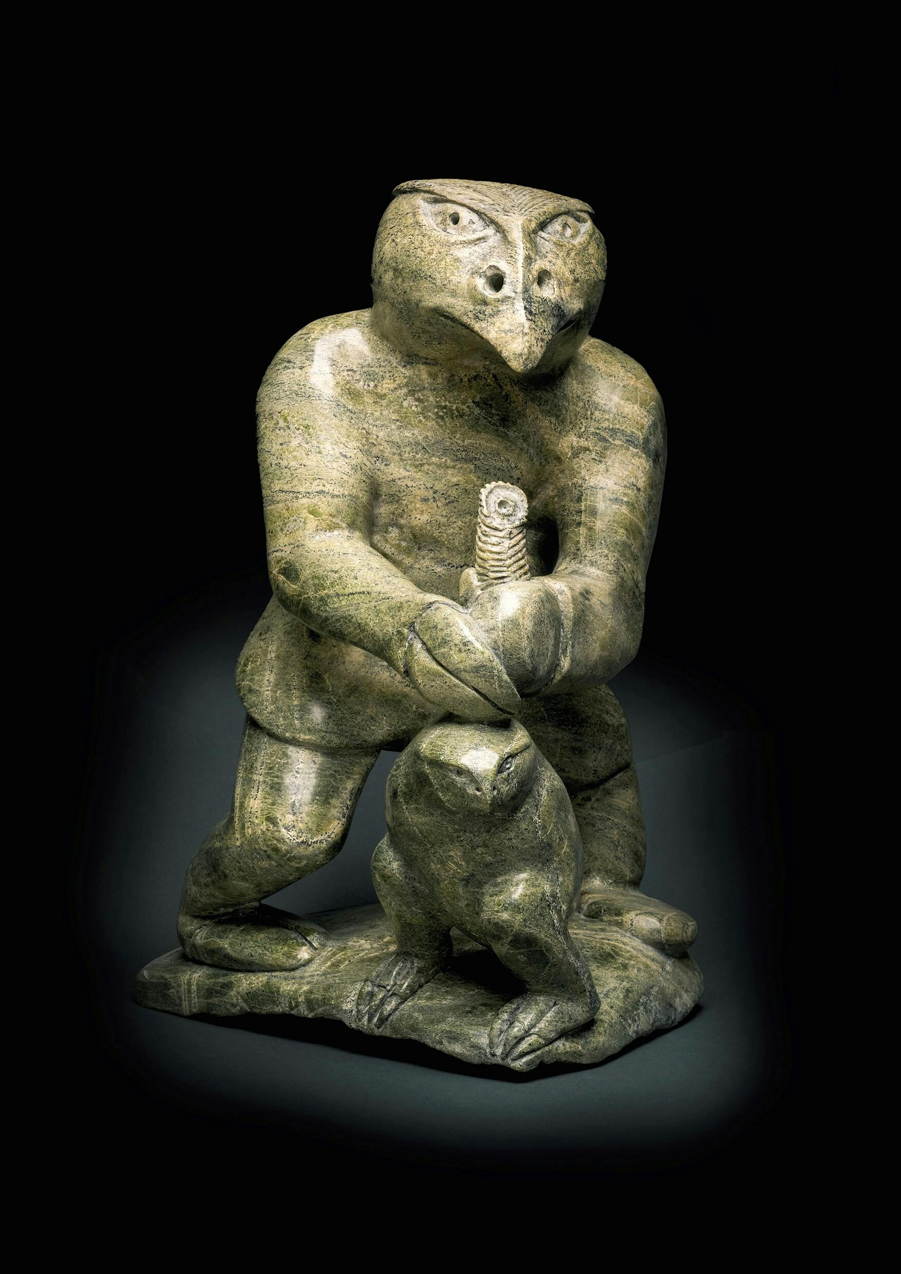 Natturalik Herr über Land und Luft, 1989, Serpentin, Kiuwak Ashoona, Kinngait, Nunavut, Kanada