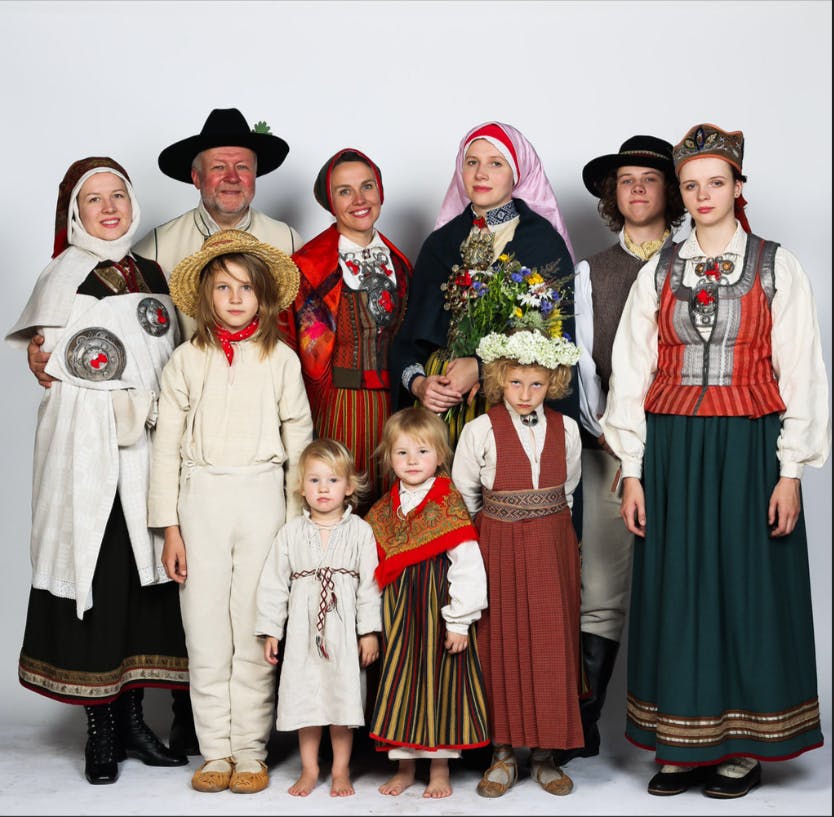 Volkstrachten in Latgale