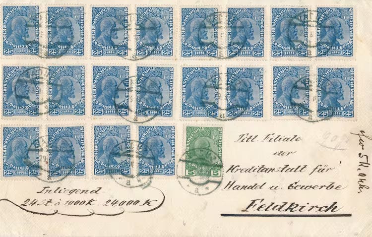 B81d7e4b 9a47 3b5b 2c6c1f623341a64d