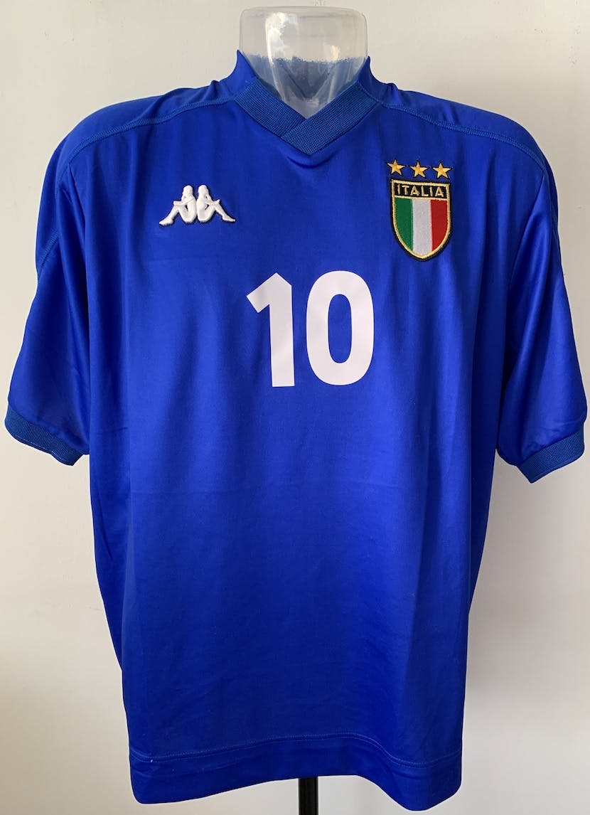 Italian National Team Jersey, worn by Carta, 1999