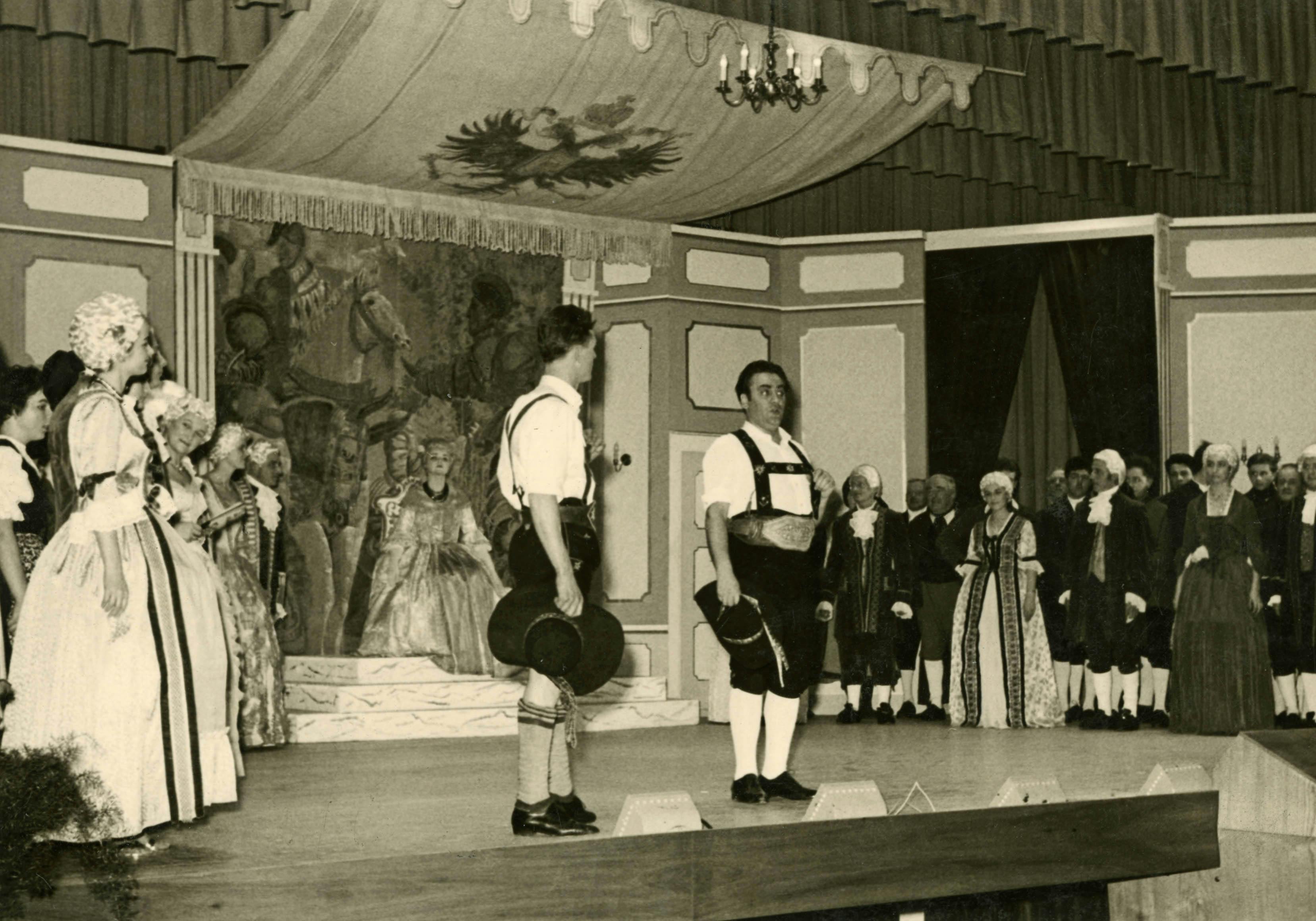 «Der Vogelhändler», 1962, Operette Balzers mit Fritz Peter (Foto Liechtensteinisches Landesarchiv / PA_141_02_12_02_002)
