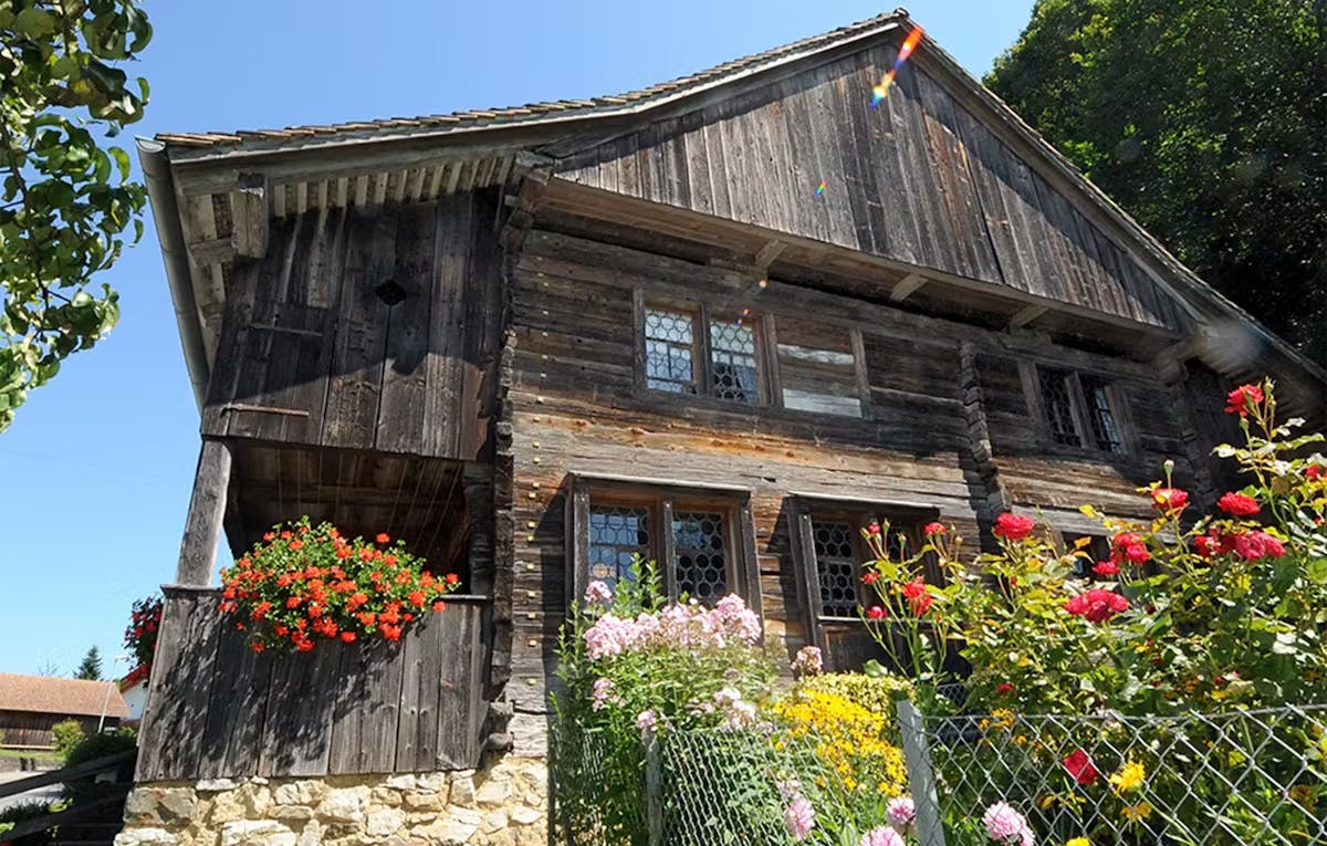 891729cc cbda 11ee cefa2152a142253e