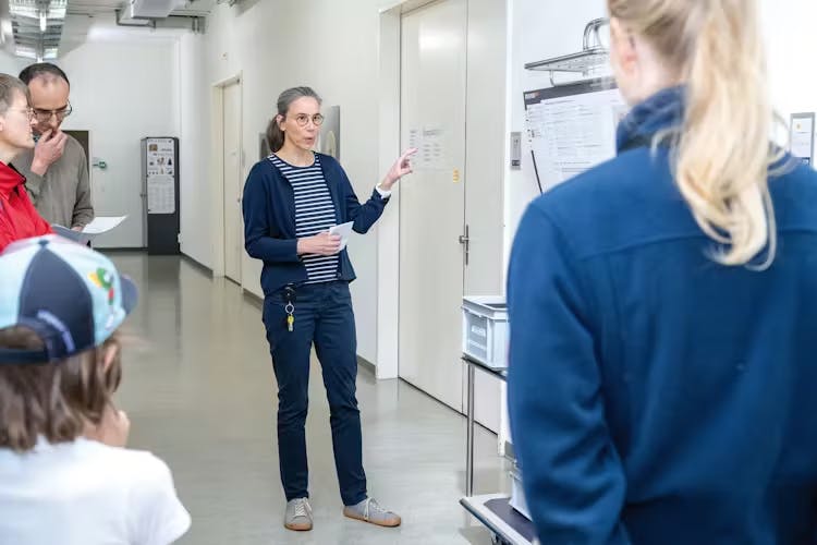 904ce51f a650 51a8 2117375dccfb2d8c