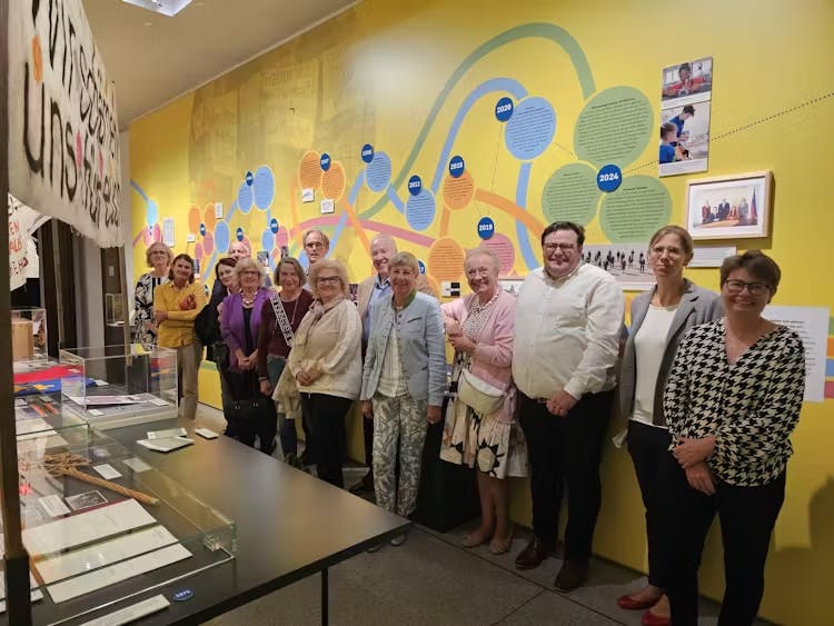 9d82daeb f69e 21c5 5dba06735585d5e6